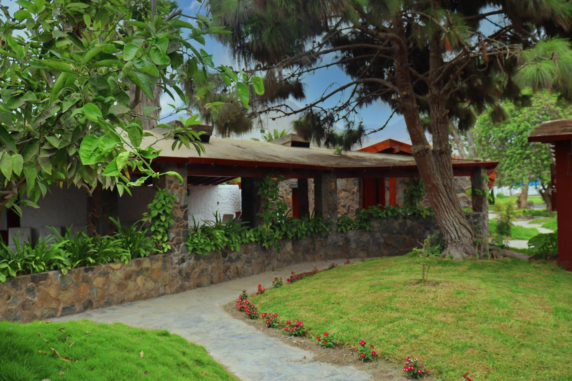 Los Andes - Restaurant & Bungalows Cieneguilla Exterior photo